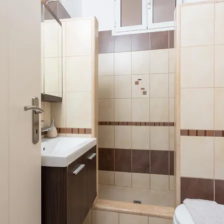 Konstantinos Katávolosz