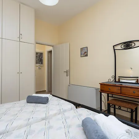 Konstantinos * Katávolos